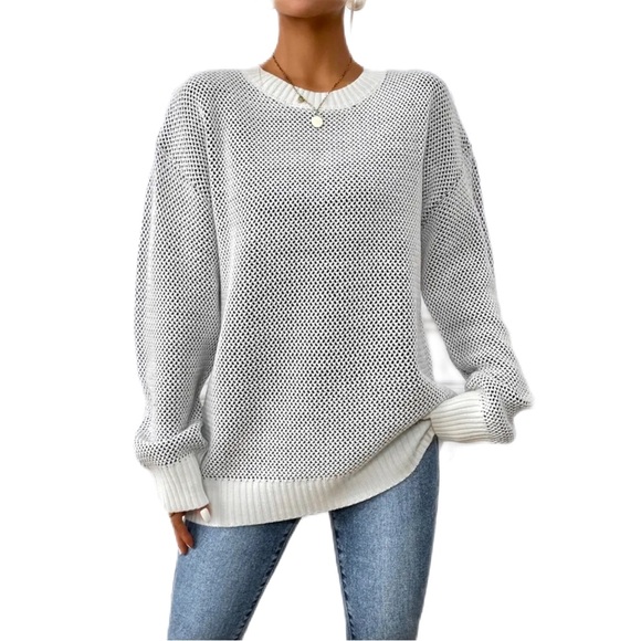 Contrast Trim Oversized Crew Neck Knitted Sweater - Picture 4 of 4